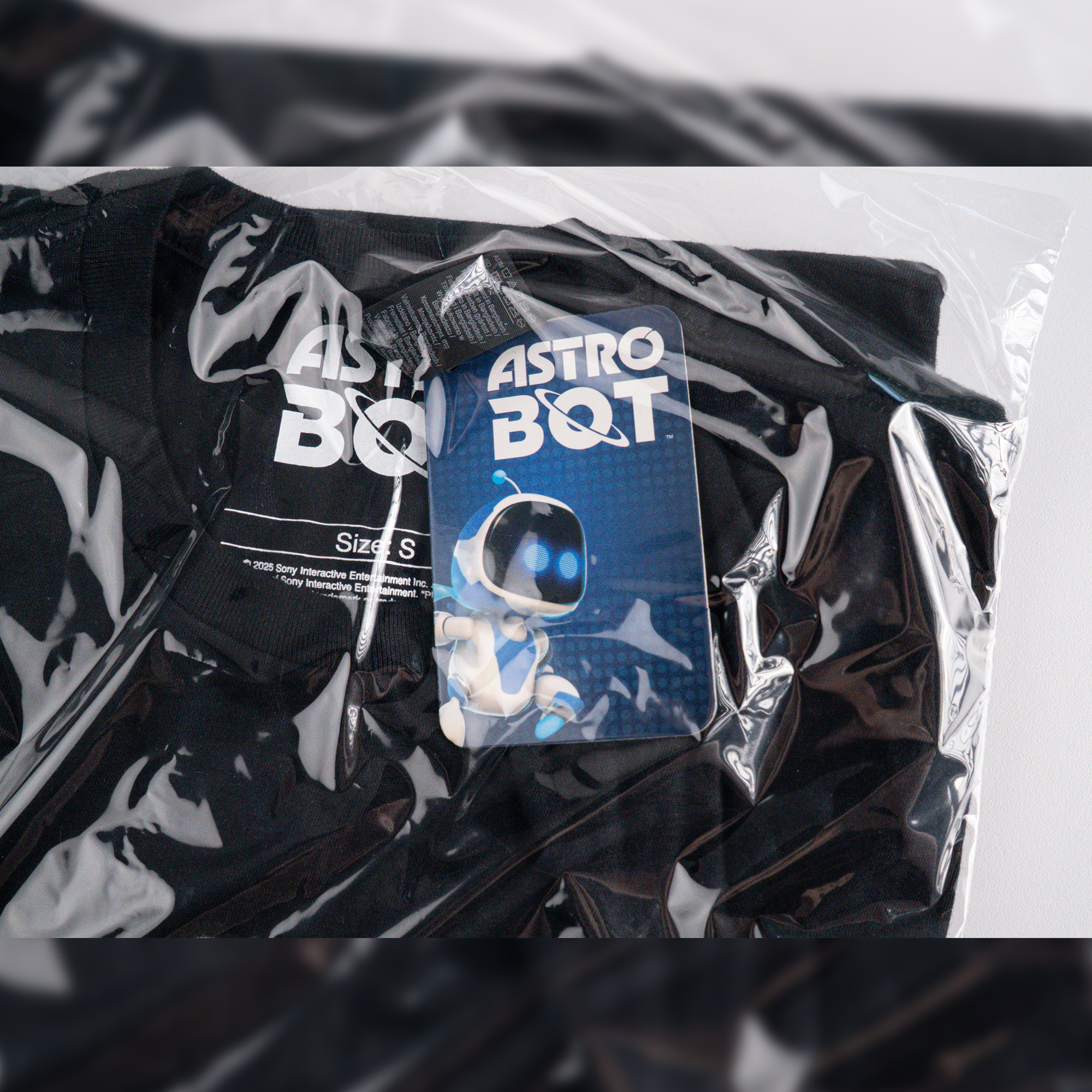 Astro Bot - Short Sleeved T-shirt (Black) - CODE RED Markdowns | KOODOO