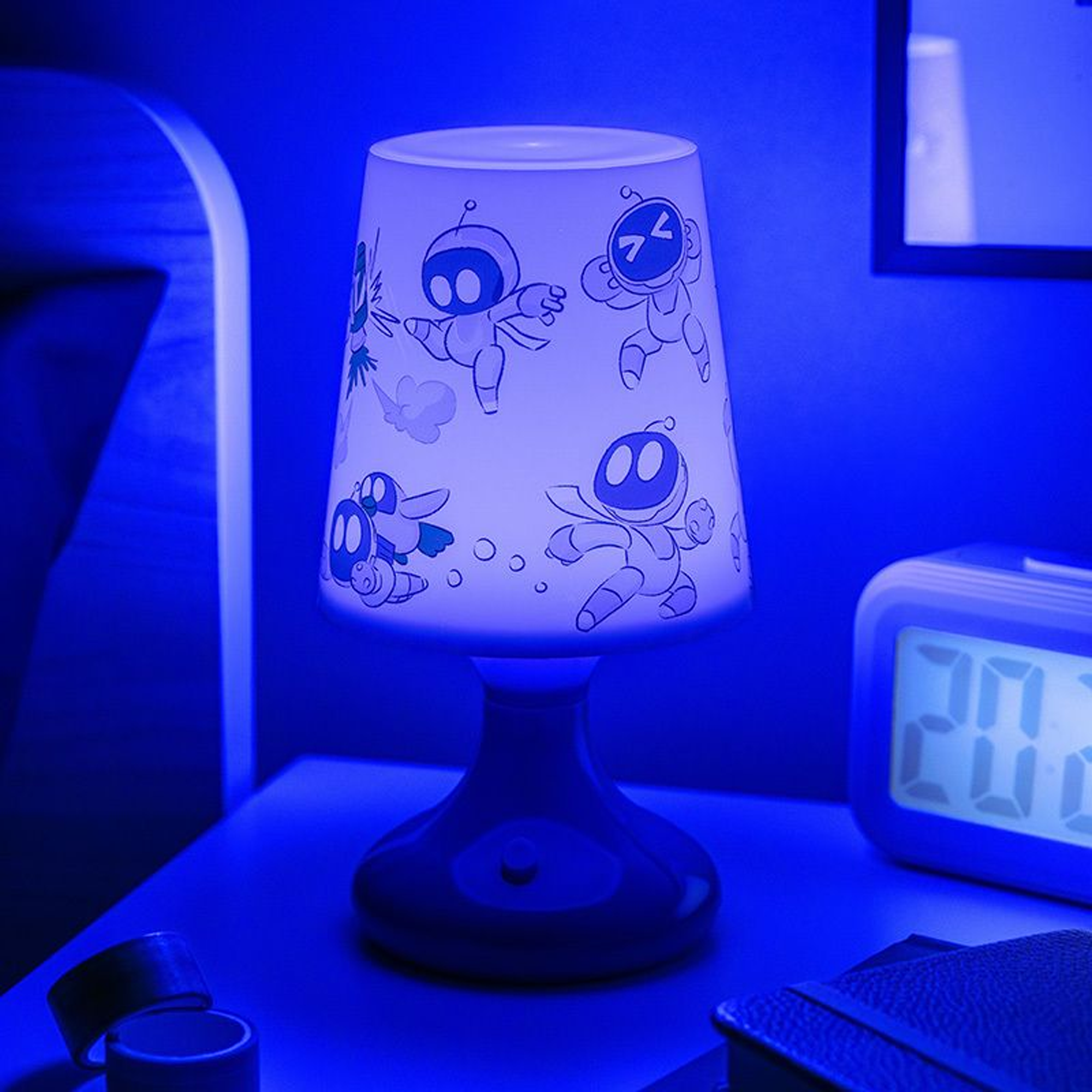 Astro Bot Table Lamp - KOODOO