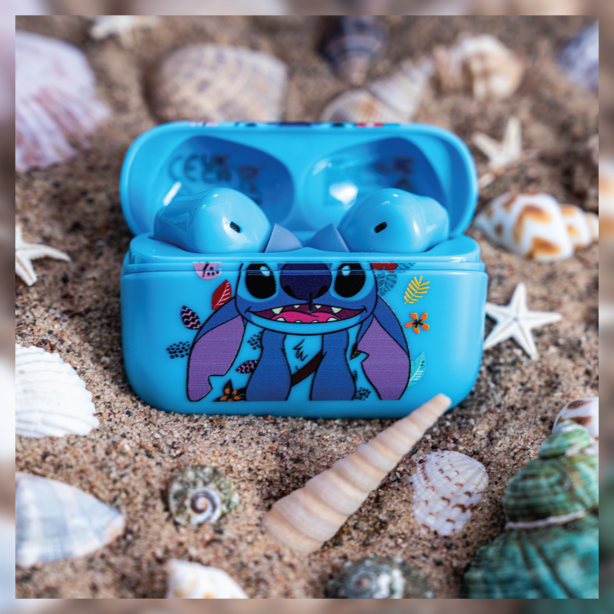 Cable Guy: Lilo & Stitch, Buds Pro Bundle - Wireless Bluetooth Earbuds & Holder - KOODOO